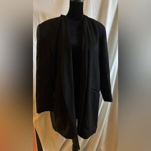 Elegant 1980s Black Blazer